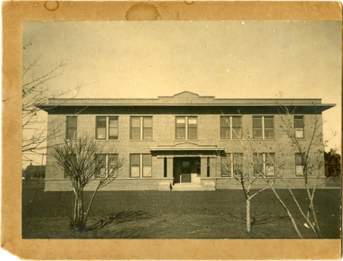 The original Zellner Hall, built in 1917. Photograph, Sewell Photograph Collection, Milliken Special Collections, Abilene Christian University, Abilene, TX.