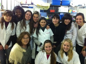 Study Abroad_undergrad students meet Uruguayan peers